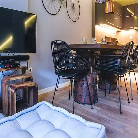 Acropolis Luxury Apartment *